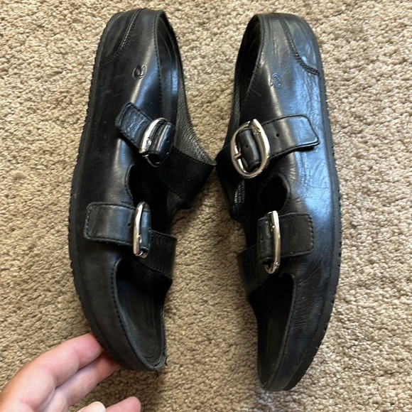 Aravon Sandals - Picture 3 of 6